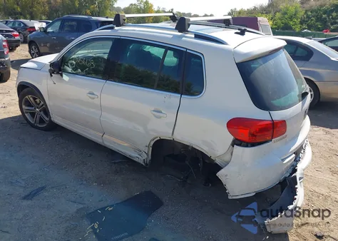 2017 Volkswagen Tiguan 2.0T Sport from USA, damaged, VIN WVGUV7AX8HK021567